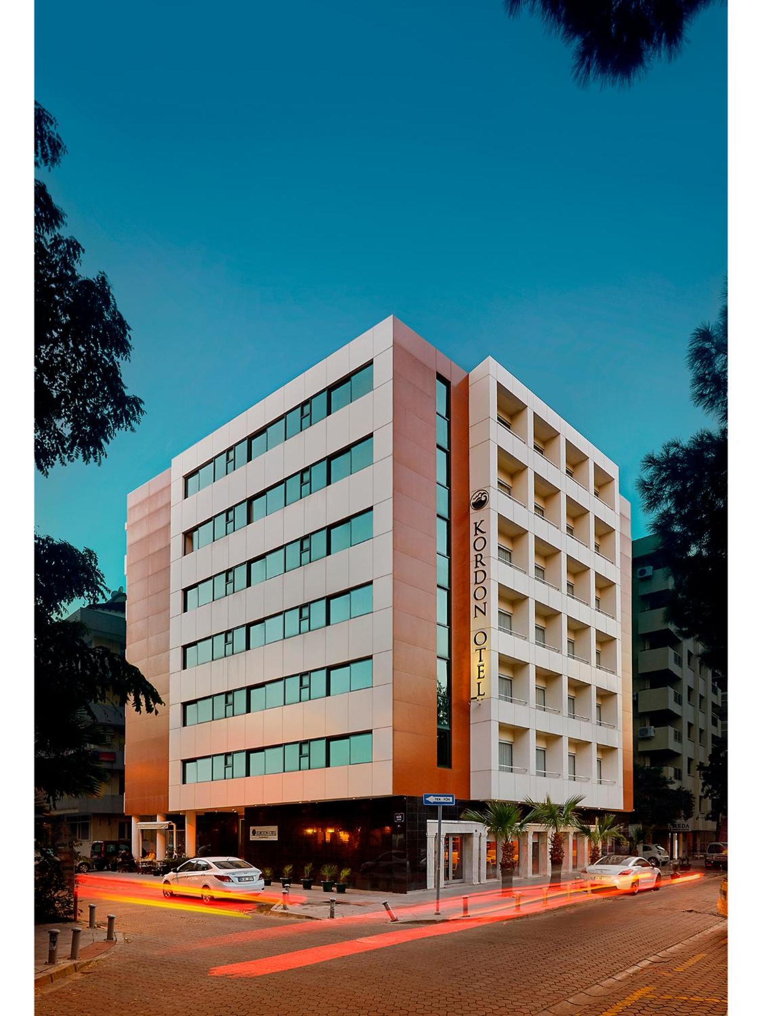 Kordon Hotel Alsancak Esmirna Exterior foto