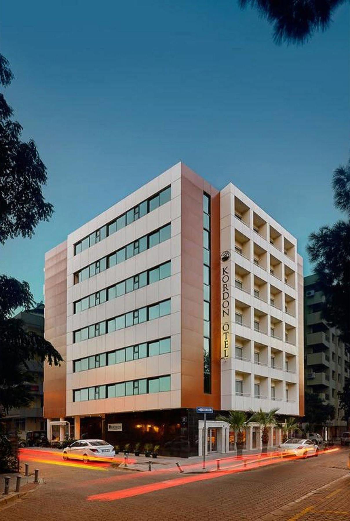 Kordon Hotel Alsancak Esmirna Exterior foto